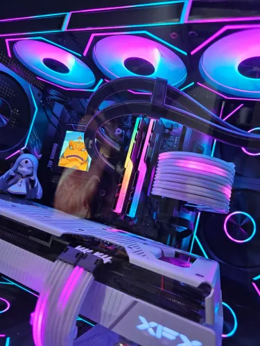 Ryzen 7 5700x3D + b550mtuf + 32gb tridentz neo 4000mhz
