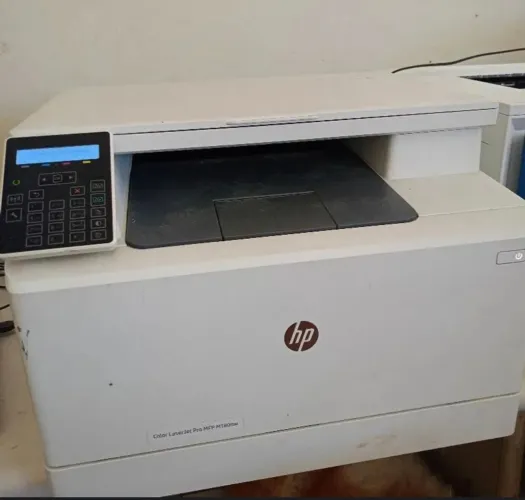 Impressora Hp laser color M180nw