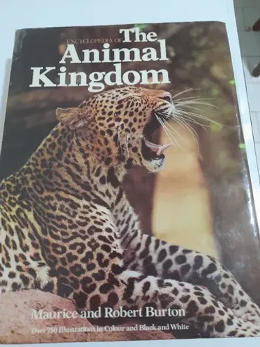 livro: enciclopédia of the animal kingdom - maurice e robert burton perfeito estado