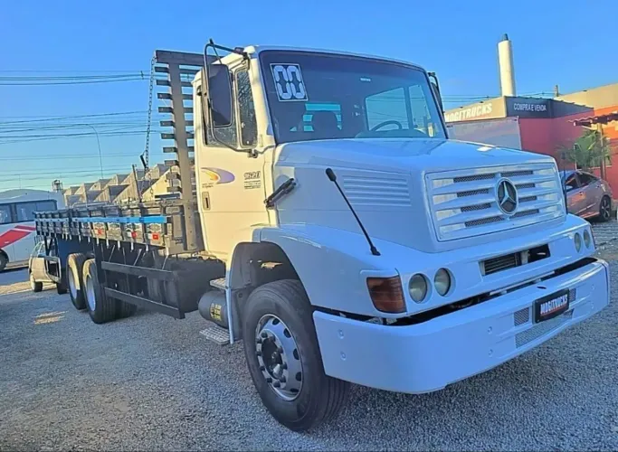 Mercedes Benz 1620