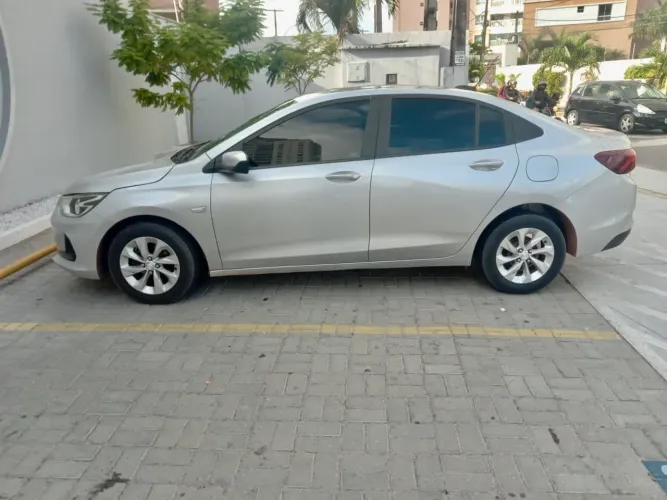 Repasso ônix sedan LT 2020