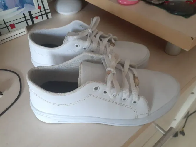 Tênis branco 