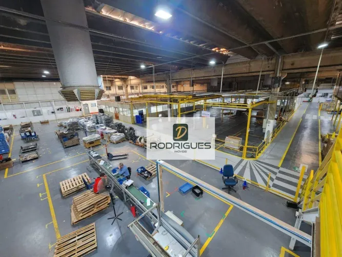 Galpão para alugar, 7500 m² por R$ 130.000,00/mês - Eldorado - Diadema/SP
