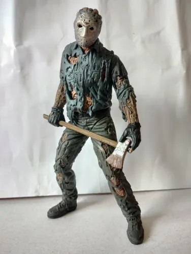 Action Figure Boneco Articulável do Personagem Jason do filme Sexta-feira 13