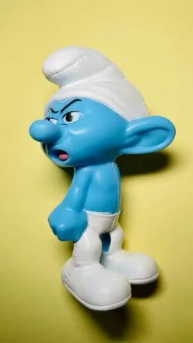 Smurf Zangado boneco altura 8 cm da coleção do Mc Lanche Feliz - Turma dos Smurfs