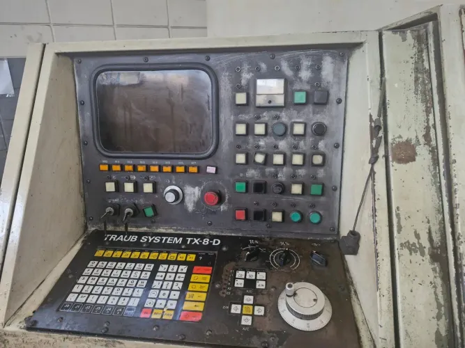 Torno cnc tx8<br><br>