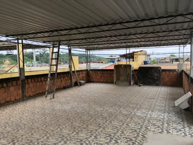 Sobrado a venda de 3 Quartos com suite e terraço na Rua Sumidouro - Vilar dos Teles