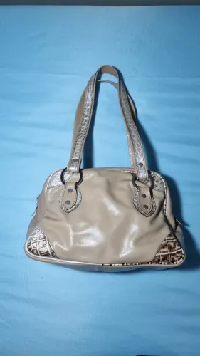 Bolsa de Couro Estilo Cobra Bege