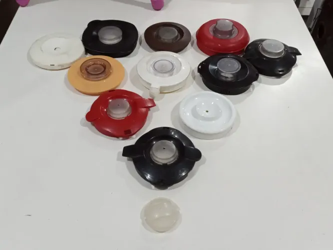 Kit com 12 Tampas de Liquidificador 