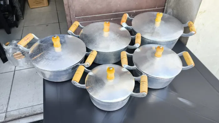 Conjunto de panelas alumínio batido