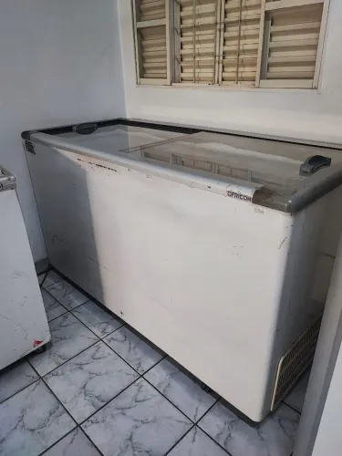 Freezer horizontal 503lts com tampo em vidro 