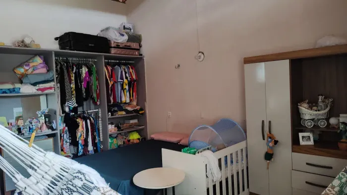 Casa pra alugar no castelão