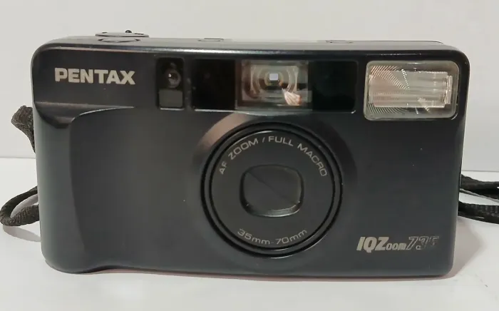 Câmera analógica pentax IQZoom735 ( No Estado)