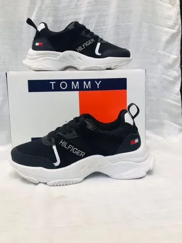 Tênis Hilfiger Masculino Preto e Branco diversos Entregamos 