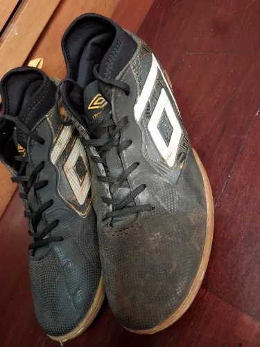 Chuteira Futsal Umbro