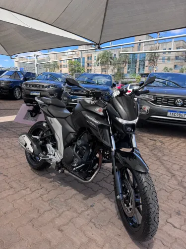 Yamaha Fazer 250 2023