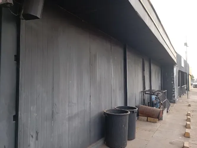 VENDE-SE 3 CONTAINER DE 12M DE COMPRIMENTO X 2,45M DE LARGURA