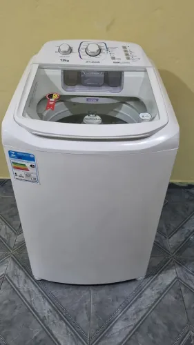 Máquina de lavar Electrolux de 12kg 