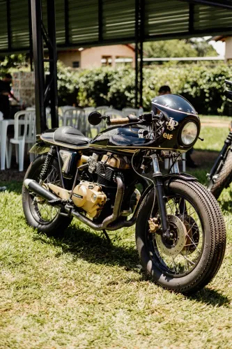 CB 400 CUSTOMIZADA CAFÉ RACER 