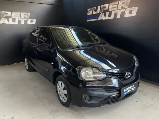 TOYOTA ETIOS SEDAN 2020