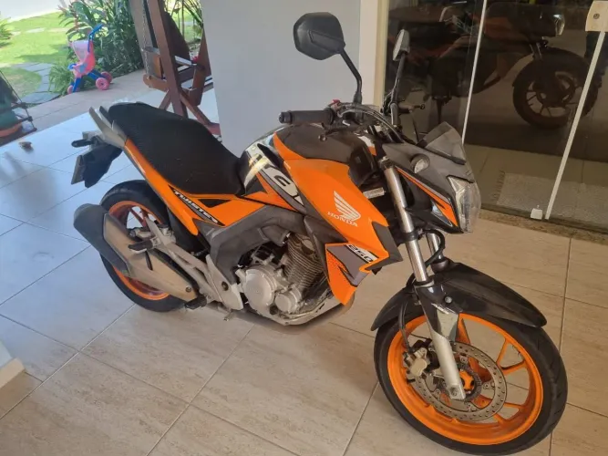 CB Twister 250cc ABS