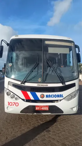 Ônibus rodoviário IDEALE