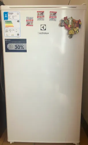 Frigobar Electrolux
