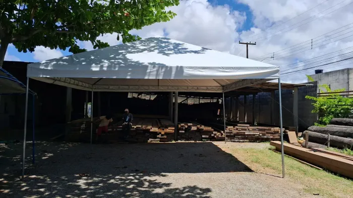 Tenda branca 6x6 nova