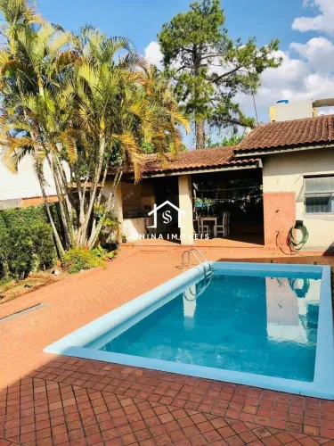 VENDO CASA TÉRREA CENTRO DE ATIBAIA
