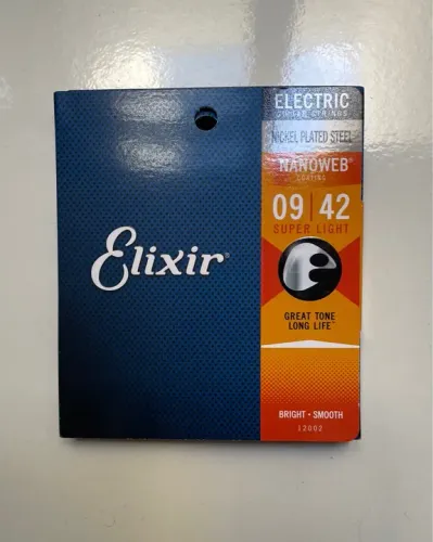 Cordas Elixir Nanoweb 09-42 Super Light