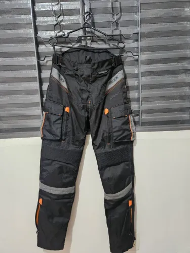 Calça Texx Armor Novíssima