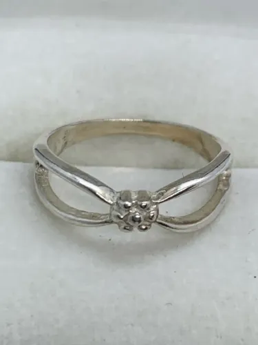 Lindo anel de prata 925 tamanho 15