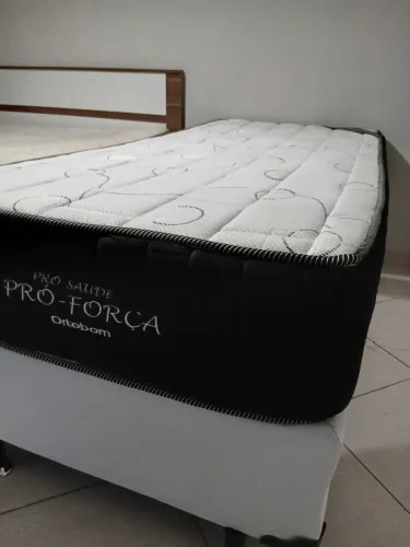 Colchão Ortobom solteiro mais cama