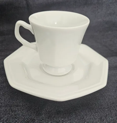 Xícara de café com pires porcelana SCHIMIDT