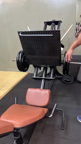 Lote de equipamentos profissionais academia 