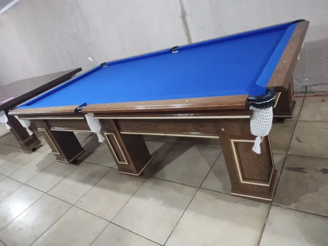Mesa de Sinuca profissional em madeira