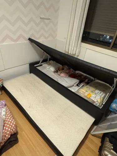 Box baú com cama auxiliar