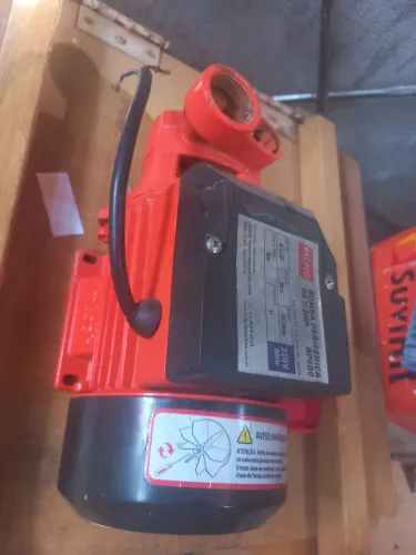 Bomba D'água nova