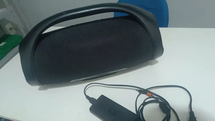 Bombox 1