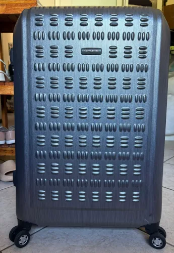 Mala em excelente estado, comprada nos EUA, usada 1x