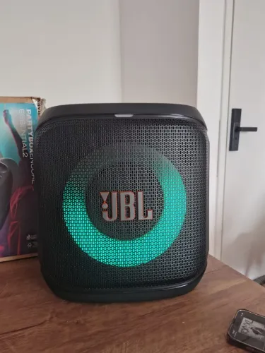 JBL PARTYBOX ENCORE ESSENTIAL 2 - Nova com nota fiscal - FAÇO ENTREGA