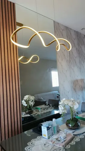 Lustre