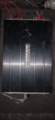 Módulo Amplificador Hurricane Ha 4.250 2000w 4 Canais