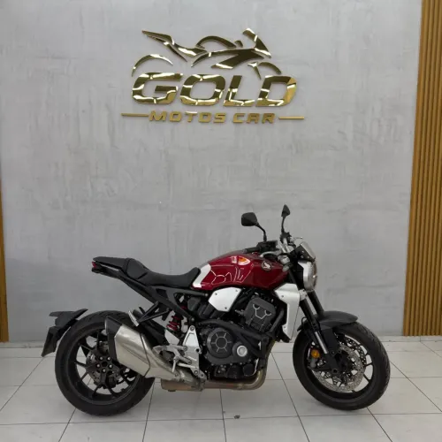 Honda cb1000r 2019