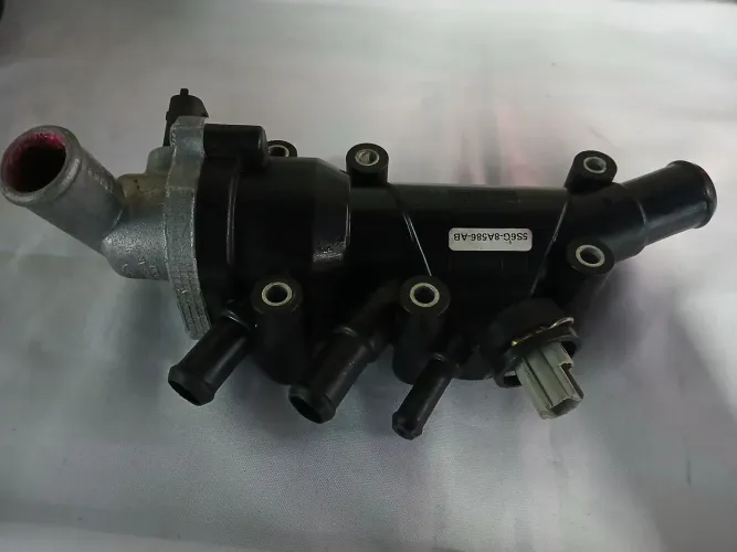 Válvula Termostatica completa fiesta ecosport zetec 1.0/ 1.6 (Peça usada original)