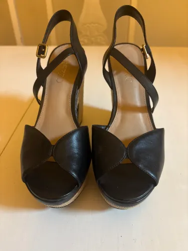 Sapato arezzo novo