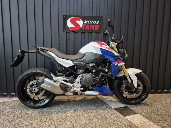 BMW F 900 R 900 cc 