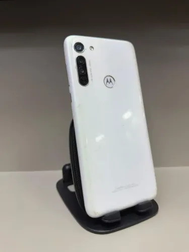 MOTO G8