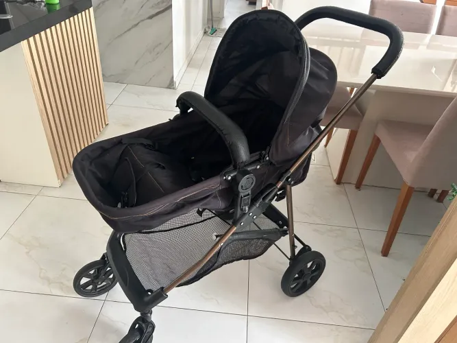 Carrinho de bebê galzerano