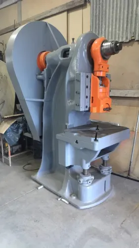 Prensa Excêntrica 60 Ton